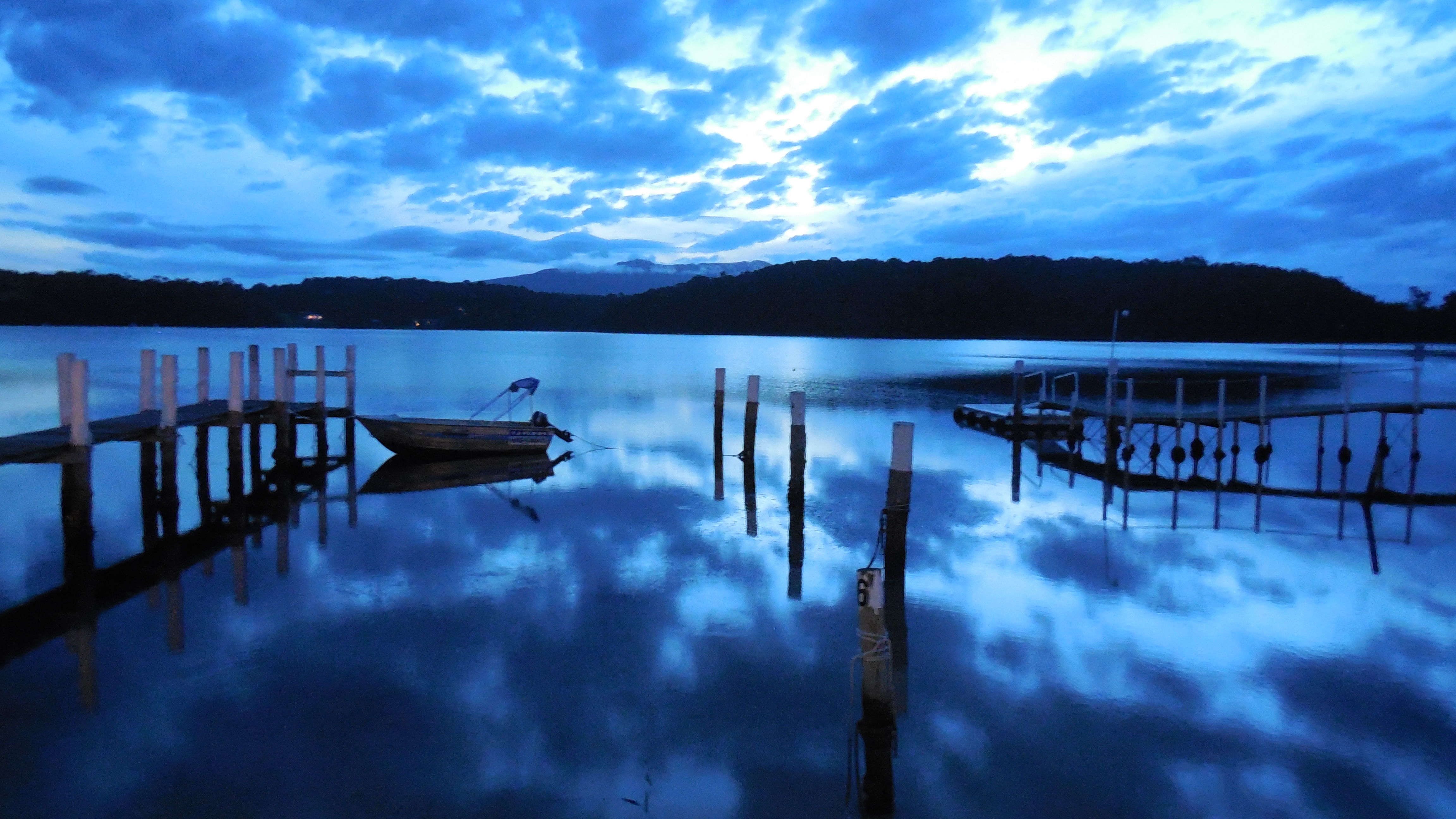 This image has an empty alt attribute; its file name is dscn1724.jpg